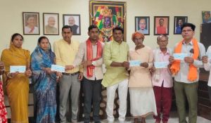  उप मुख्यमंत्री विजय शर्मा के विशेष प्रयासों से कबीरधाम के 872 जरूरतमंदों को मिली आर्थिक सहायता