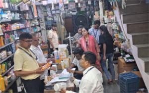  कॉस्मेटिक दुकानों पर खाद्य एवं औषधि प्रशासन की सख्ती