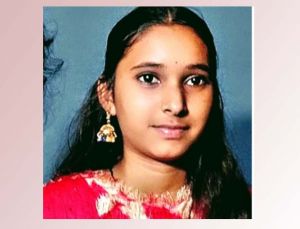  संघर्ष से सफलता तक: धमधा की नम्रता यादव ने 92% अंक के साथ रचा इतिहास