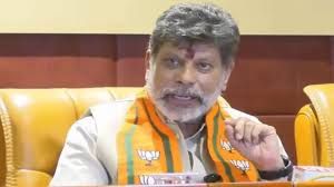  ​भाजपा प्रदेश अध्यक्ष किरण देव ने आईईडी विस्फोट में जवानों की शहादत पर जताया गहरा शोक