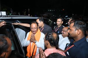  बंगाल में ऐतिहासिक जीत पर रायपुर में जश्न: मुख्यमंत्री विष्णु देव साय का भव्य स्वागत