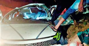 कबीरधाम जिले में कार पुल से नीचे गिरी, चार लोगों की मौत