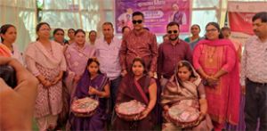  ​निगम भिलाई के जोन-1 जुनवानी में 'सुशासन दिवस' का भव्य आयोजन, वैशाली नगर विधायक ने की शिरकत