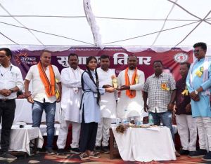  ग्रामीणों एवं हितग्राहियों के लिए सौगातों भरा रहा ग्राम मंगलतराई में आयोजित जनसमस्या निवारण शिविर