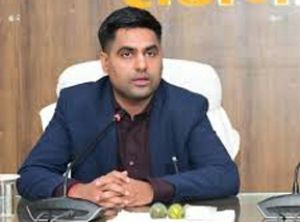  कलेक्टर ने पेट्रोल-डीजल पंप संचालकों की ली बैठक