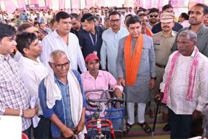  ​बिजली की कड़क ने छीने थे पैर, 'सुशासन' ने दी आत्मनिर्भरता की नई उड़ान