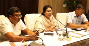  सुशासन तिहार के दौरान प्राप्त आवेदनों का निर्धारित समयावधि में युक्तियुक्त ढंग से निराकरण सुनिश्चित की जाए: कलेक्टर