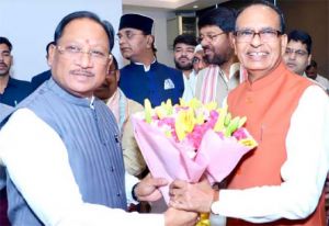 ’‘अपनापन’ के विमोचन समारोह में शामिल हुए मुख्यमंत्री विष्णुदेव साय’ ’‘अपनापन’ के विमोचन समारोह में शामिल हुए मुख्यमंत्री विष्णुदेव साय’