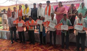 तिल्दा विकासखंड के ग्राम भुरसुदा (गुजरा) में जन समस्या निवारण शिविर का आयोजन