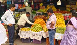  ग्रीष्म ऋतु में सुरक्षित फल उपलब्ध कराने खाद्य विभाग का विशेष अभियान