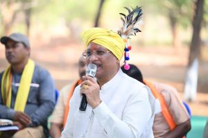  हरिकोटा से लौटे बच्चों ने मुख्यमंत्री को सुनाए अंतरिक्ष विज्ञान के रोमांचक अनुभव