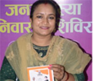 सुशासन तिहार : केवल 10 मिनट के भीतर बना  मोनिका सिंह का राशन कार्ड एवं लर्निंग लाइसेंस