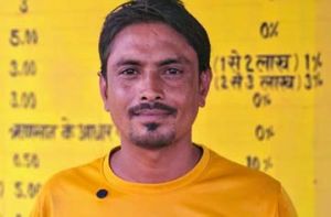  खरीफ सीज़न के लिए समिति केंद्रों में उर्वरक वितरण से किसानों को राहत