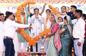  आध्यात्मिक मूल्यों से ही संभव है स्वस्थ और संस्कारित समाज का निर्माण : मुख्यमंत्री