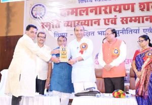 धर्मान्तरण  और  घुसपैठ  देश की सुरक्षा के  लिए सबसे बड़ा खतरा : अश्विनी उपाध्याय