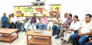  रायपुर प्रेस क्लब का आम महोत्सव, कृषि मंत्री रामविचार नेताम बोले&mdash; "आम हर किसी का खास है"
