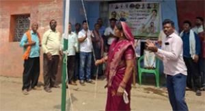  समितियों मे ध्वजारोहण  कर किया गया सहकारिता सप्ताह का शुभारम्भ