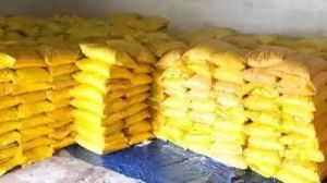  सेवा सहकारी समिति मुनुंद में पर्याप्त मात्रा में रासायनिक खाद उपलब्धता