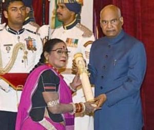  पद्म विभूषण तीजन बाई को भावभीनी श्रद्धांजलि: छत्तीसगढ़ की लोकसंस्कृति की अमर आवाज़ हुई शांत