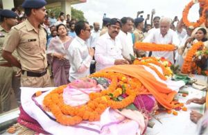  पद्म विभूषण डॉ. तीजन बाई की पार्थिव काया पंच तत्व में विलीन