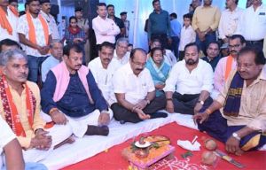  प्रधानमंत्री नरेंद्र मोदी की गारंटी और मुख्यमंत्री विष्णु देव साय के सुशासन से तेज गति से हो रहा विकास :  अरुण साव