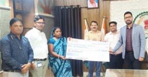  प्रधानमंत्री जीवन ज्योति बीमा योजना ने दिया परिवार को आर्थिक संबल