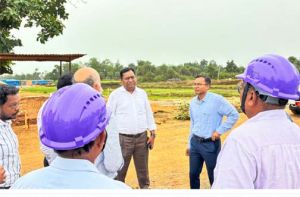  कमिश्नर डोमन सिंह ने दंतेवाड़ा में नवीन मेडिकल कॉलेज भवन निर्माणाधीन का किया निरीक्षण