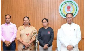  मुख्यमंत्री विष्णुदेव साय ने माउंट एवरेस्ट फतह करने वाली पर्वतारोही अमिता श्रीवास को दी बधाई
