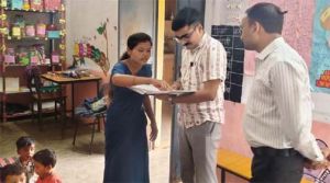 मुख्य कार्यपालन अधिकारी जिला पंचायत ने छुरिया क्षेत्र की ग्राम पंचायतों का किया निरीक्षण मुख्य कार्यपालन अधिकारी जिला पंचायत ने छुरिया क्षेत्र की ग्राम पंचायतों का किया निरीक्षण