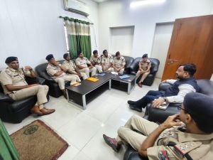 राष्ट्रीय लोक अदालत की तैयारियों को लेकर रेलवे अधिकारियों की बैठक*  
