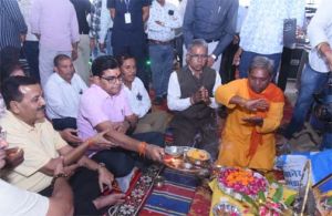  आधुनिक खेती की दिशा में जिले की ऐतिहासिक उपलब्धि,अब सहकारी समितियों के माध्यम से किसानों को मिलेगी ड्रोन स्प्रेयर की सुविधा