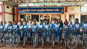  सरस्वती साइकिल योजना से बेटियों के सपनों को मिले पंख