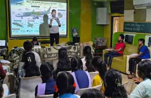   5 दिवसीय एयरोमॉडलिंग प्रशिक्षण संपन्न, विद्यार्थियों ने सीखे विमान निर्माण एवं उड़ान के वैज्ञानिक सिद्धांत