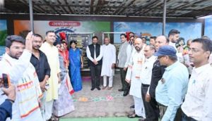 विधायक राजेश मूणत ने बिन्दा बाई सोनकर स्कूल में विधायक निधि से 25 लाख में अतिरिक्त कक्ष निर्माण शीघ्र करने किया भूमिपूजन