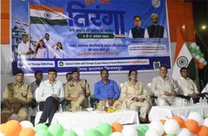  "हर करम अपना करेंगे,ऐ वतन तेरे लिए....