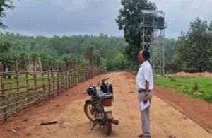  ​पगडंडी से पक्की सड़क तक पहुंचा अबुझमाड़