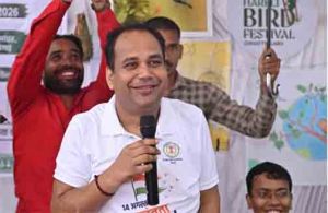 ग्राम पंचायत मांढर में 'प्रोजेक्ट चहचहाट' अंतर्गत हरेली पक्षी महोत्सव 2026 का शुभारंभ  