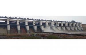 गंगरेल बांध के खुले 3 गेट, महानदी तटीय गांवों में अलर्ट जारी गंगरेल बांध के खुले 3 गेट, महानदी तटीय गांवों में अलर्ट जारी