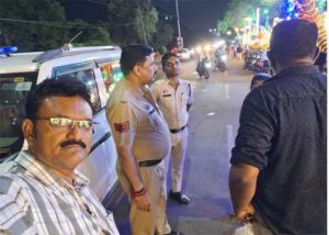 सेक्टर-10 गणेश पंडाल में अवैध पार्किंग शुल्क वसूली पर निगम की कार्रवाई सेक्टर-10 गणेश पंडाल में अवैध पार्किंग शुल्क वसूली पर निगम की कार्रवाई