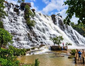  बदलते बस्तर की तस्वीर: पर्यटन से विकास की नई राह