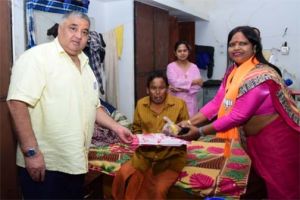  सेवा संकल्प अभियान के तहत अंबिकापुर के आस्था निकुंज वृद्धाश्रम में वरिष्ठजनों को मिला अपनत्व और सम्मान