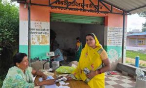  सेवा की कहानी: खाद्यान्न सहायता से सरिता के परिवार का घटा राशन खर्च, मजदूरी की कमाई में होने लगी बचत