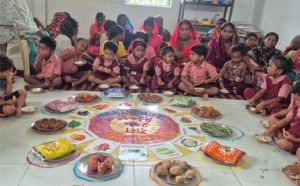  सेवा संकल्प अभियान के तहत कमकासुर सहित विभिन्न गांवों में आंगन मिलन सेवा कार्यक्रम आयोजित