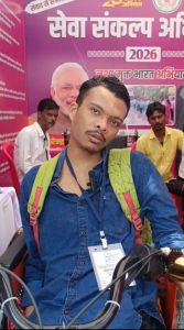 बैटरी चालित ट्राईसायकल बनी देवेंद्र के जीवन का सहारा