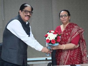  नीति आयोग की महानिदेशक निधि छिब्बर ने छत्तीसगढ़ राज्य नीति आयोग के कार्यों की सराहना की