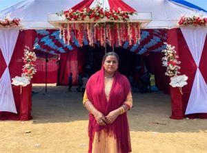  सेवा की कहानी : टेंट हाउस व्यवसाय से आत्मनिर्भर बनीं लखपति दीदी अफरोज खान