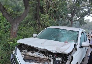 सड़क हादसे में एनआईटी भोपाल की छात्रा की मौत, युवक गंभीर