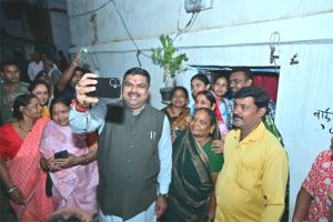 मंत्री गजेन्द्र यादव की पहल से दुर्ग शहर में बिजली व्यवस्था होगी मजबूत