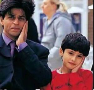  याद है फिल्म कभी खुशी कभी गम में शाहरुख खान का क्यूट बेटा... अब दिखता है कुछ ऐसा  