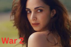  'वॉर 2' के ट्रेलर में बिकिनी अवतार से कियारा आडवाणी ने फिर से मचाई धूम 
